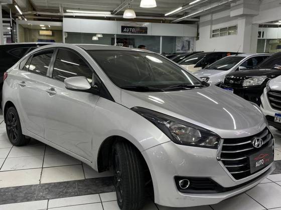 HYUNDAI HB20S 1.6 COMFORT PLUS 16V FLEX 4P MANUAL